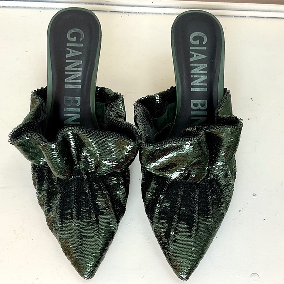 Gianni Bini Rossallio Dark Green Ruffle Sequin Mule Slip On Shoes sz 8 - Picture 4 of 15
